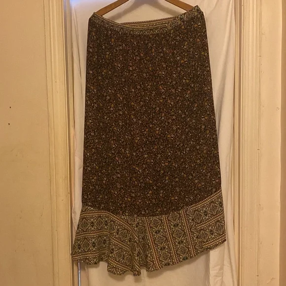 Nox rows extra large woman’s skirt, multiple colors, orange black cream xl - Picture 3 of 3